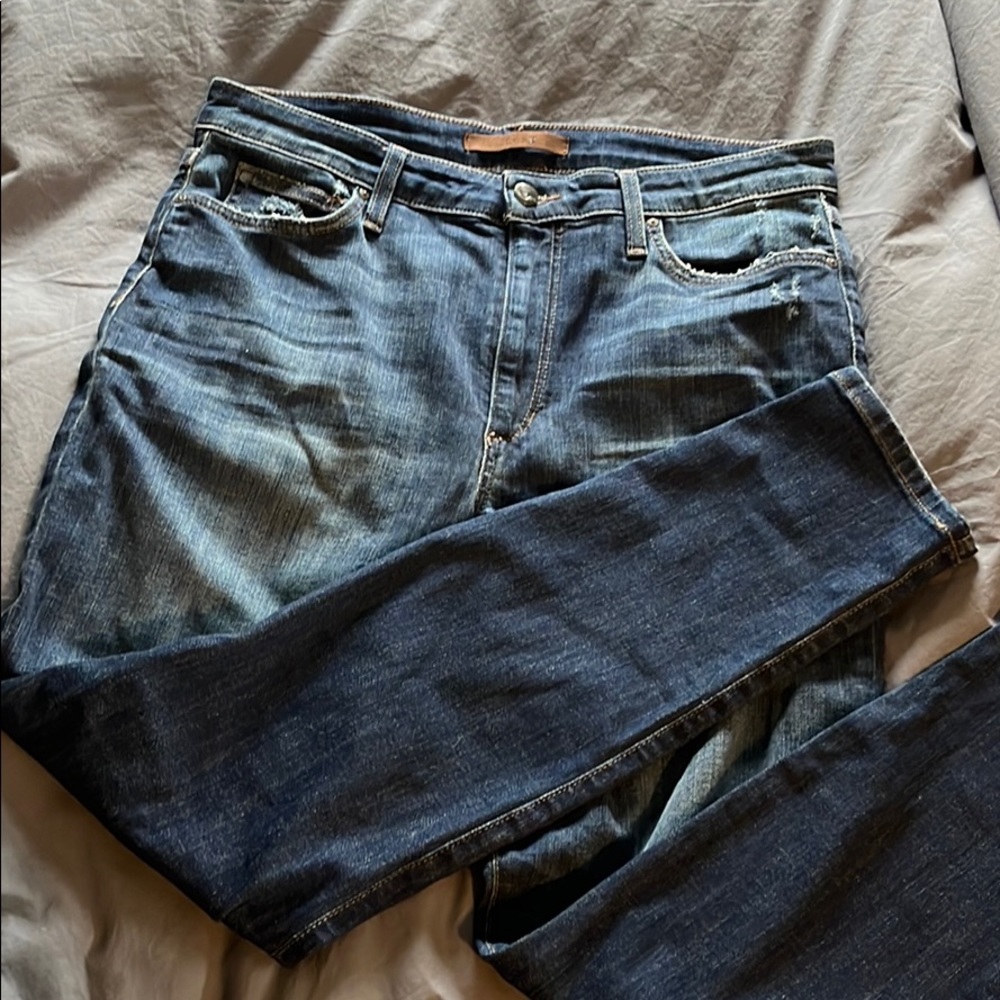 Premium denim jeans